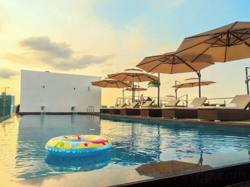 OCEAN HOTEL, Забронировать Отель Отели Пномпеня 4 звезды, рядом с Торговый центр Aeon, 4*