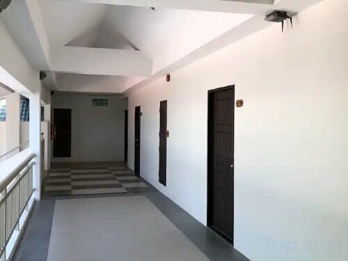 Baan Chuan Chom Pattaya, Забронировать Отель Отели Чонбури с парковкой, Парковка