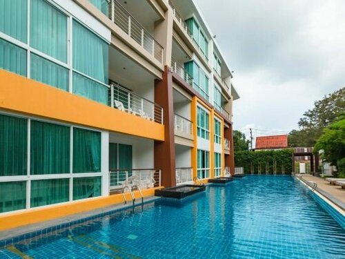 Phuket Seaview Resotel, Забронировать Отель Отели Пхукета с бассейном, Бассейн