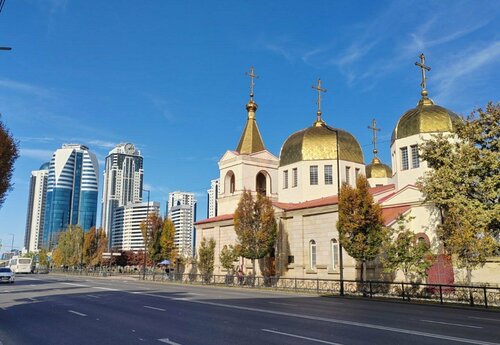 City Palace Hotel Tashkent, Забронировать Отель Отели Ташкентской области с парковкой, рядом с Амир Темур Хиёбони, Парковка