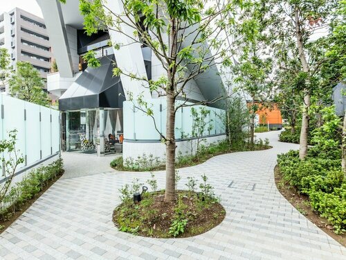 APA Hotel & Resort Ryogoku Ekimae Tower, Забронировать Курортный отель Отели Токио с бассейном, рядом с Site of Former Residence of Maebara Isuke, Бассейн
