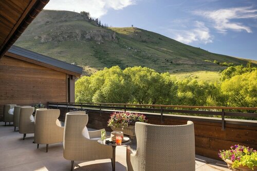 The Rusty Parrot Lodge and Spa, Забронировать Курортный отель Курортные отели Джэксон, Курортный отель