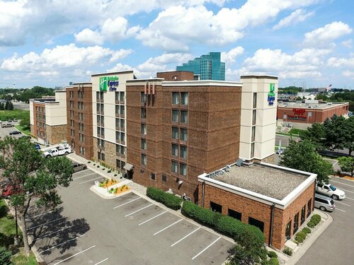 Holiday Inn Express & Suites Bloomington - Mpls Arpt Area W, Забронировать Отель Отели Блумингтон 3 звезды, 3*