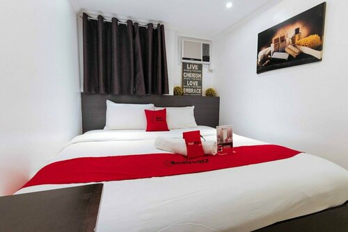 RedDoorz Plus @ Poblacion Makati, Rezerwuj Hotel Makati City 