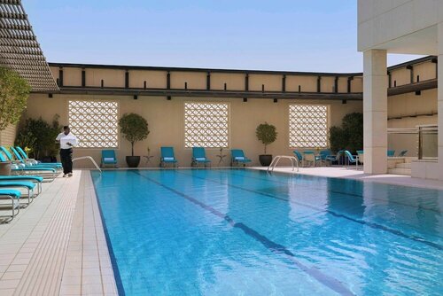 Courtyard By Marriott Kuwait City, Buchen Sie Hotel Kuwait-Stadt Kuwait-Stadt