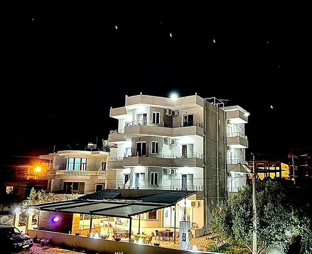 Sunshine Hotel