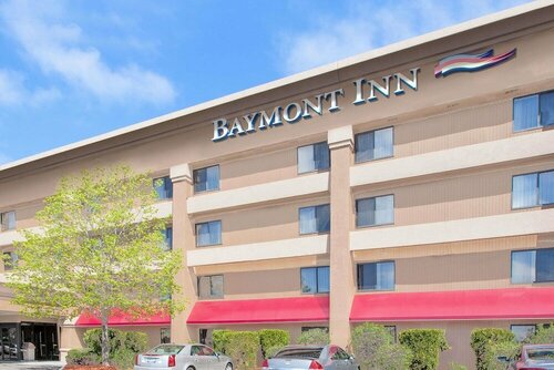 Baymont Inn & Suites Flint, Book Hotel Hoteller i Flint med pool, Swimmingpool