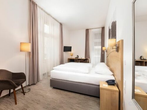 City Hotel Ring, Забронировать Отель Уйлипотварош Будапешт, рядом с Лехель тер