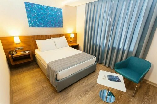 Fesa Business Hotel, Varaa Hotelli Gebze Istanbul