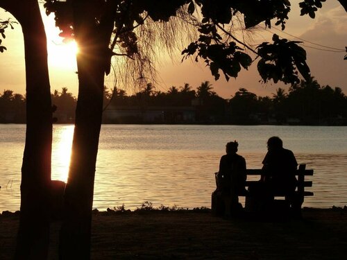 Riviera Resort, Prenota Resort Kallady Distretto di Batticaloa