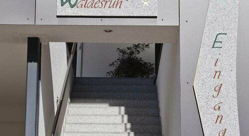 Pension Waldesruh, Book Hotel Hoteller i Tyrol med parkering, Parkering