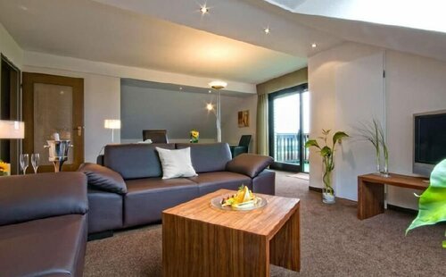 Hotel Am Rosenberg, Забронировать Отель Бад-Дрибург Teutoburg Forest