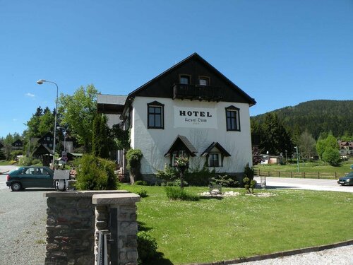 Lesni Dum, Reservar Hotel Janske Lazne Hradec Kralove