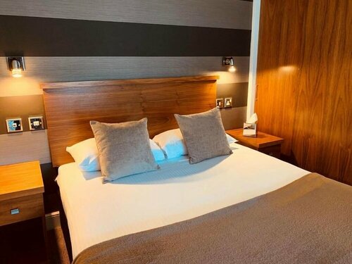 The Craibstone Suites, Забронировать Апарт-отель Отели Абердина 4 звезды, 4*