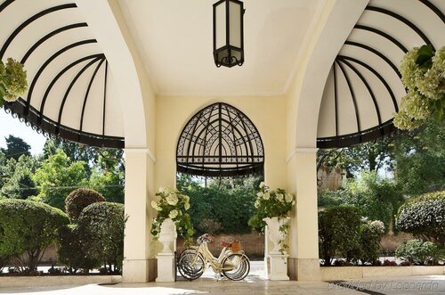 Aldrovandi Villa Borghese, Rezervați Vilă Hoteluri în Lazio cu parcare, Parcare