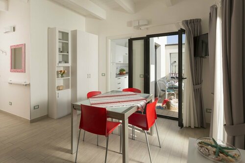 Residenza Le Rose, Book Hotel Hoteller i Romagna med parkering, Parkering