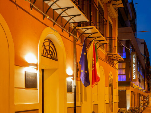 Отель Mercure Hotel Palermo Centro, Забронировать Отель Отели Borgo Vecchio 4 звезды, 4*