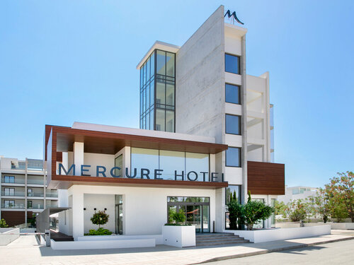 Mercure Larnaca Beach Resort, Rezervasyon Tatil Köyü Larnaka Larnaka