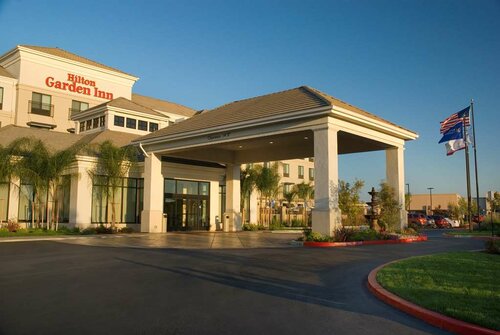 Hilton Garden Inn Sacramento Elk Grove, Book Hotel Hoteller i Elk Grove med parkering, Parkering
