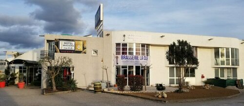 Hôtel la clé, Rezerwuj Hotel Hotele 3-gwiazdkowe w Hérault, 3*