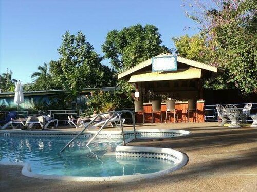 Tobys Resort, Забронировать Курортный отель СПА-отели Монтего-Бэй, SPA-услуги