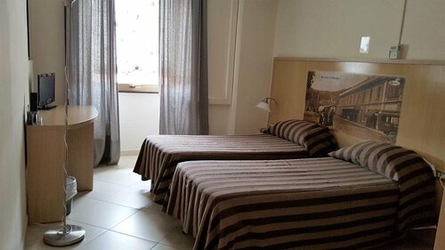 Centro, Prenota Hotel Oneglia Liguria