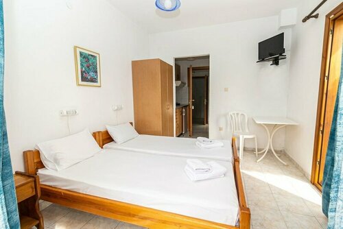 Mina-Maria Apartments, Book Apartment Hotels in Macedonia with Parking, Parking