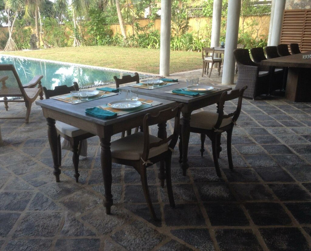 Villa Saffron Hikkaduwa