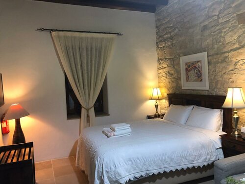 Niki's House, Boek Hotel Hotels in Limassol met parkeren, Parkeren
