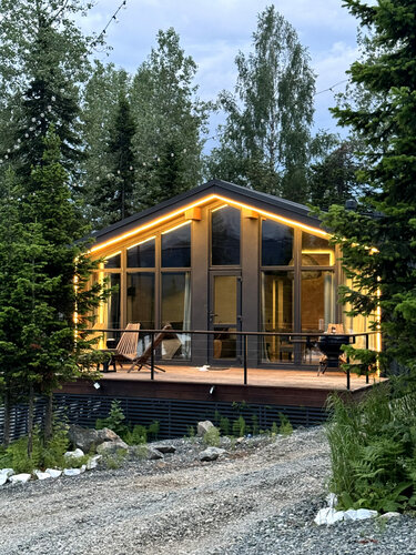 Guest House Luxe House, Rezerwuj Pensjonat Szeriegiesz 
