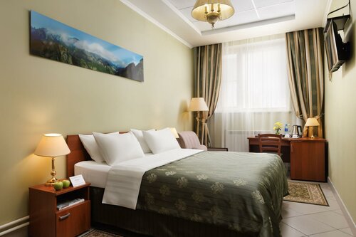 Maleton, Book Hotel UZAO Area Moskva