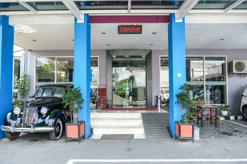 Hotel Dalu, Đặt Khách sạn Khách sạn Giá rẻ tại Semarang