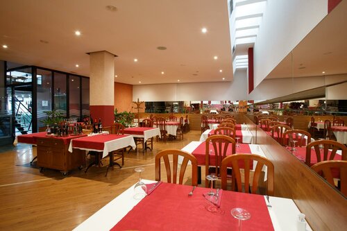 Hotel Restaurante Pontiñas, Забронировать Отель Отели Лалин 3 звезды, 3*