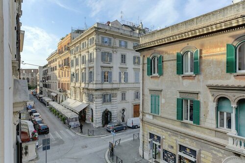 Appartamento Santi Quattro - Colosseo, Забронировать Апартаменты/квартира Апартаменты Рима, рядом с Чирко Массимо, Апартаменты/квартира