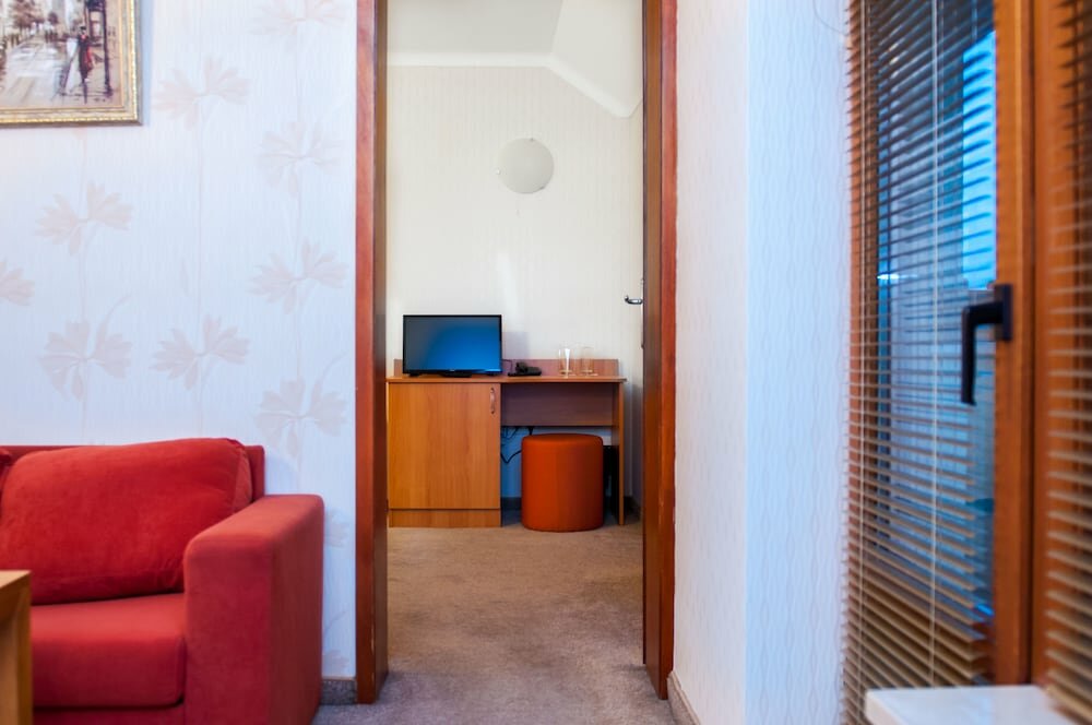 Light Hotel