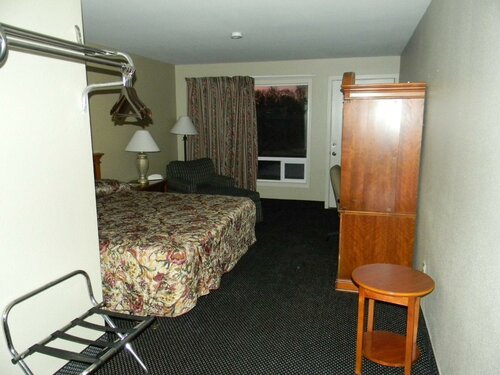 Lakeview Inn Centralia, Забронировать Мини-отель Мини-отели Сентрейлия, рядом с Спортивный комплекс NW Sports Hub, Мини-отель