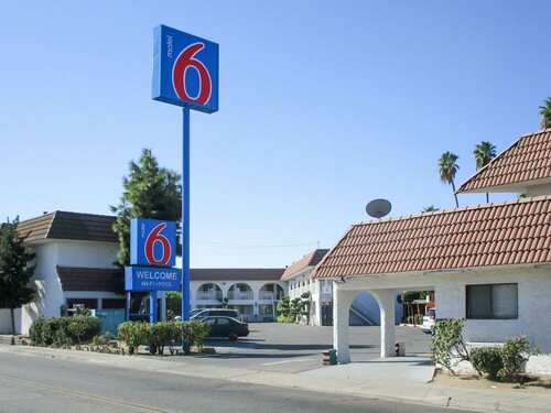 Super 8 Fresno, Book Motel Fresno Californien
