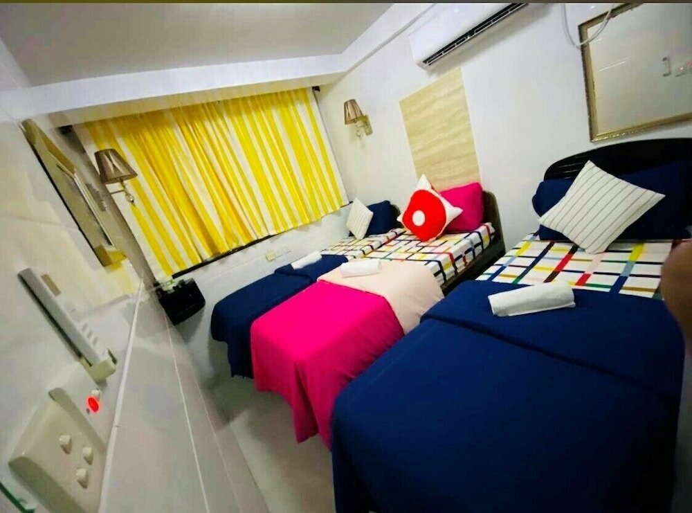 Singapore Hostel