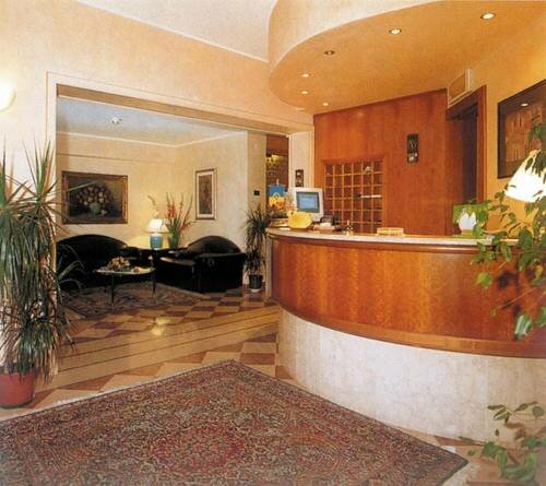 Hotel Rosa, Забронировать Отель Отели Венето 3 звезды, 3*