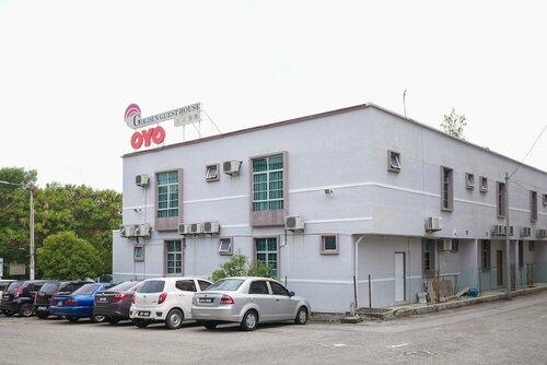 Super OYO 89930 Golden Guest House, Забронировать Гостевой дом Куантан Паханг, рядом с Wan Fo Tien Temple