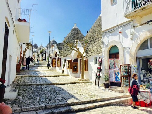 Trulli Fenice Alberobello, Забронировать Вилла Виллы Альберобелло, рядом с Музей «Трулло-Соврано», Вилла