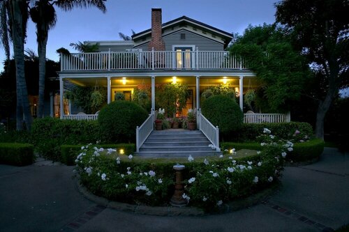 Simpson House Inn, Забронировать Отель «постель и завтрак» Санта-Барбара Santa Barbara and Vicinity