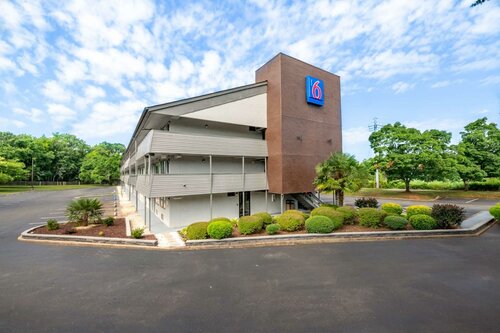 Motel 6-Charlotte, NC - Coliseum, Забронировать Мотель Arrowood Шарлотт