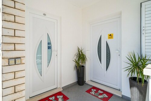 Jele Rooms, Забронировать Гостевой дом Отели Региона Дубровника с парковкой, Парковка