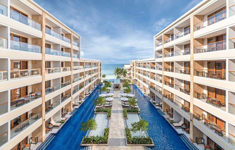 Henann Premier Coast Resort