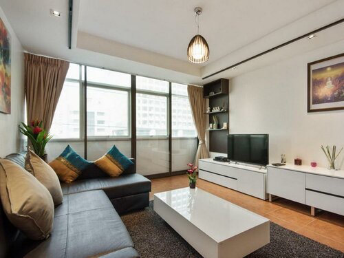 Serena Sathorn Suites, Забронировать Отель Отели Провинции Бангкока с парковкой, Парковка