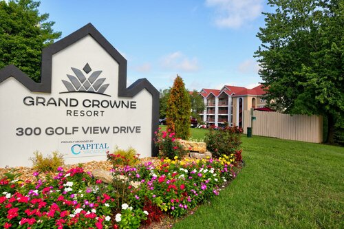 Grand Crowne Resort, Забронировать Курортный отель Branson Theatre District Брэнсон, рядом с Гольф-клуб Thousand Hills