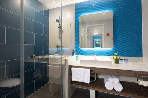 Holiday Inn Express Chengdu Wuhou New City by IHG, Забронировать Отель Отели Чэнду 3 звезды, 3*
