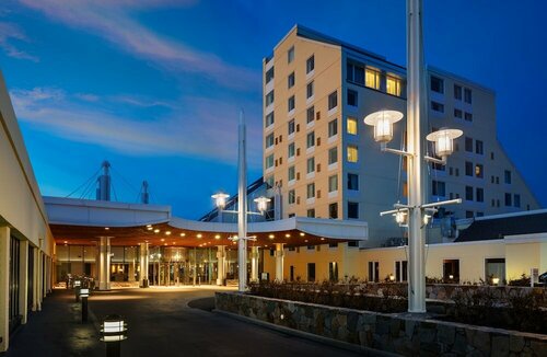 Newport Harbor Island Resort, Забронировать Курортный отель Ньюпорт штат Род-Айленд