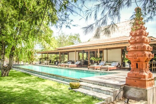 Villa Pulau Cinta Boutique Suites, Забронировать Вилла Отели островов Гилей 5 звезд, 5*